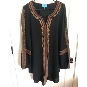 EUC South Main Tribal Style Long Sleeve Dress